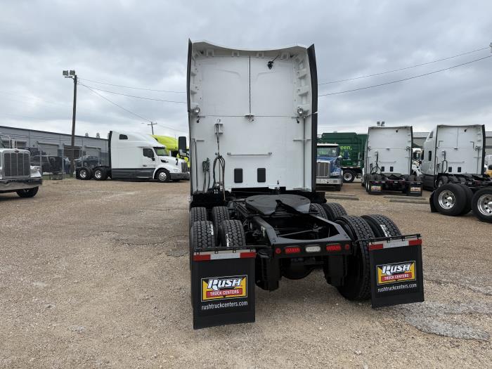 2021 Peterbilt 579-36