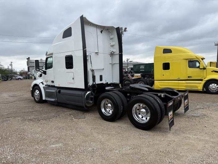 2021 Peterbilt 579-39