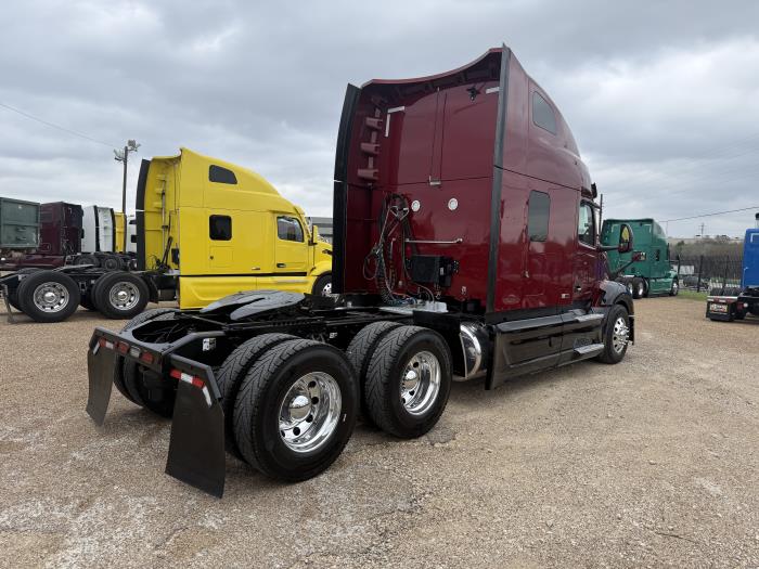 2023 Peterbilt 579-36