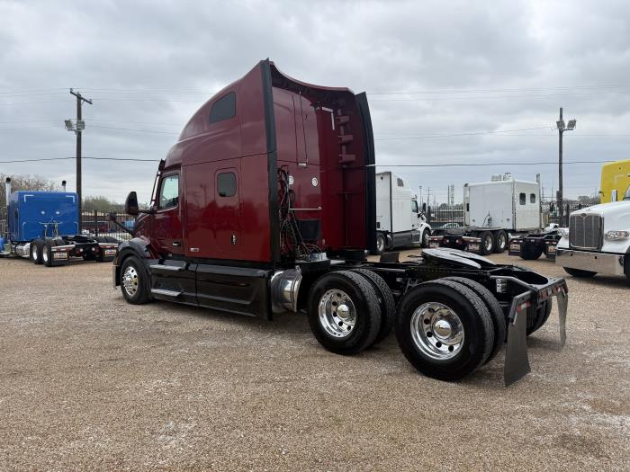 2023 Peterbilt 579-42