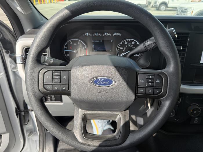2024 Ford F-550-27