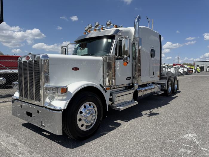 2027 Peterbilt 589-1