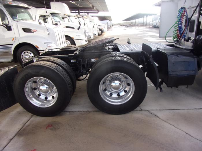 2020 Peterbilt 579-4