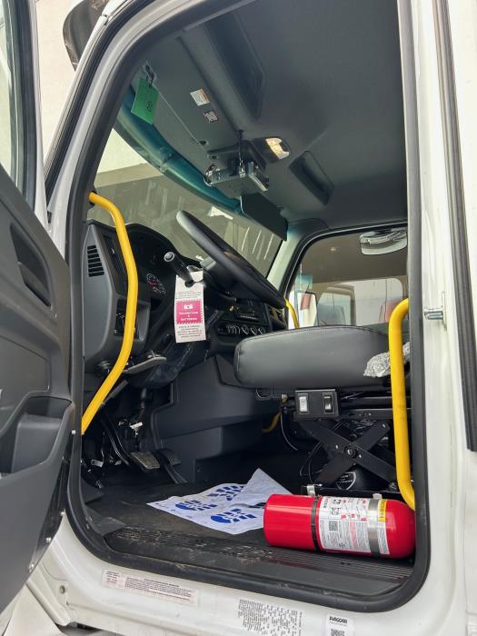 2026 Peterbilt 548-5