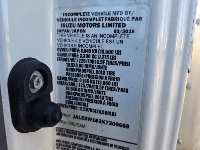 2019 Isuzu NRR-19