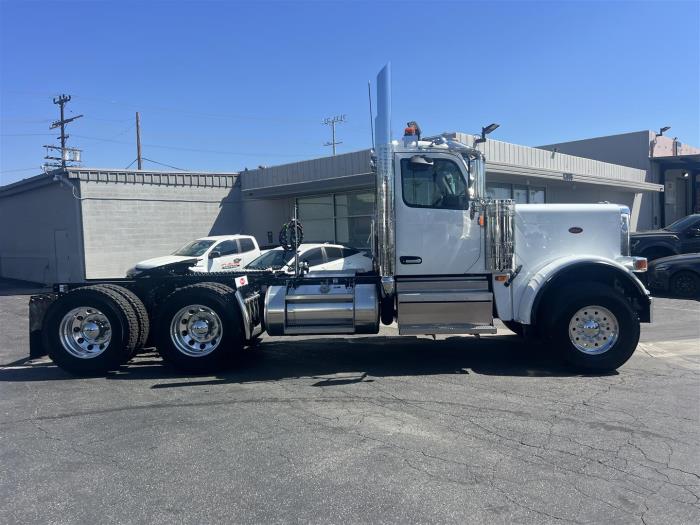 2027 Peterbilt 589-5
