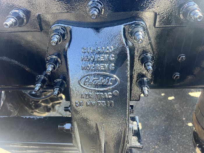 2027 Peterbilt 589-13