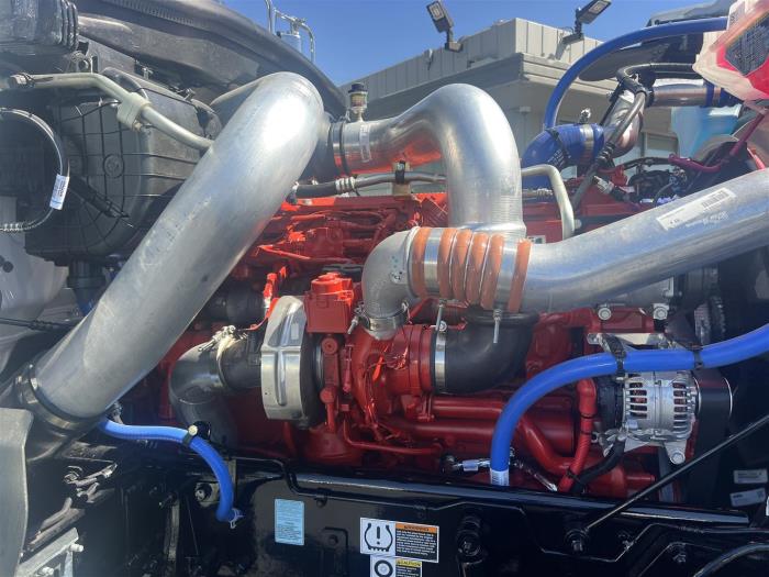 2027 Peterbilt 589-14