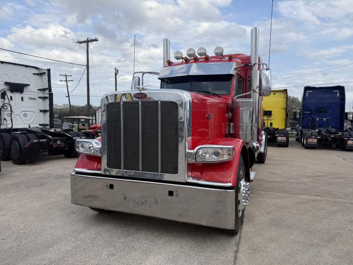 2022 Peterbilt 389-19