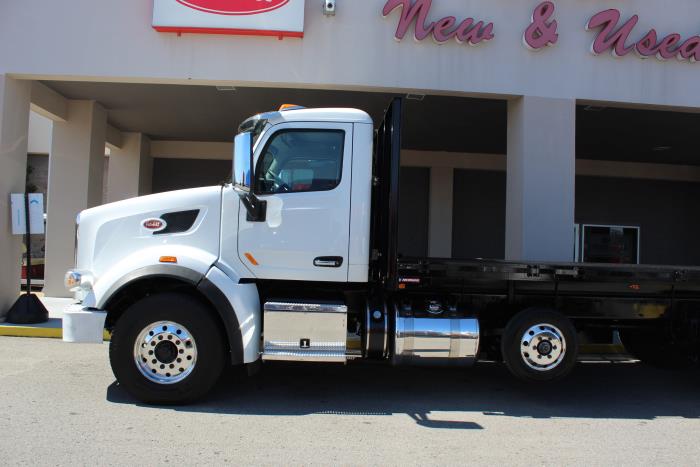 2019 Peterbilt 567-2