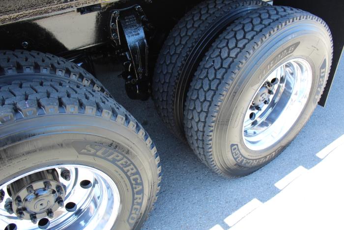 2019 Peterbilt 567-5