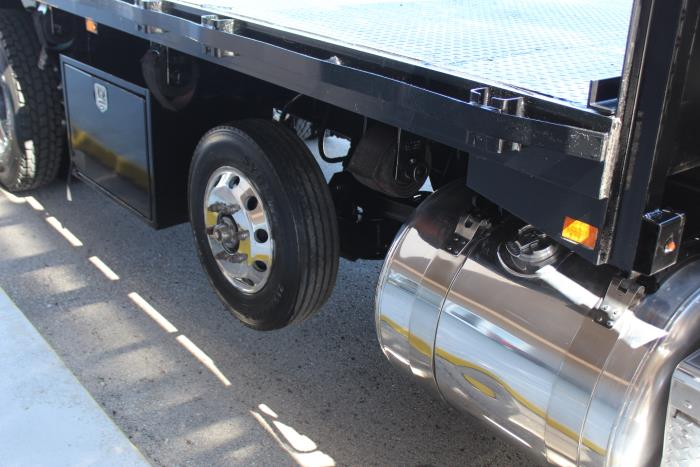 2019 Peterbilt 567-10