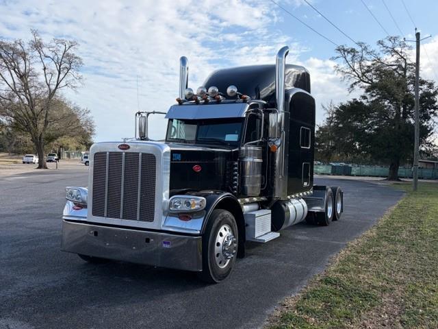 2023 Peterbilt 389-0