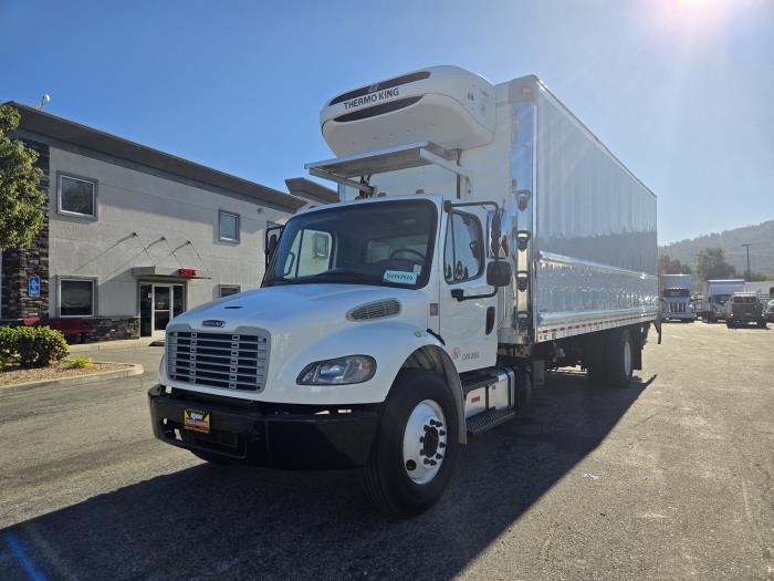 2020 Freightliner Business Class M2 106-5