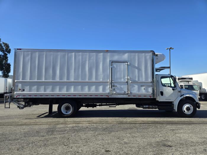 2020 Freightliner Business Class M2 106-7