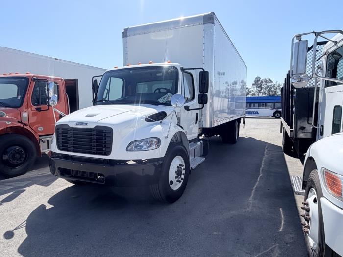 2021 Freightliner Business Class M2 106-0