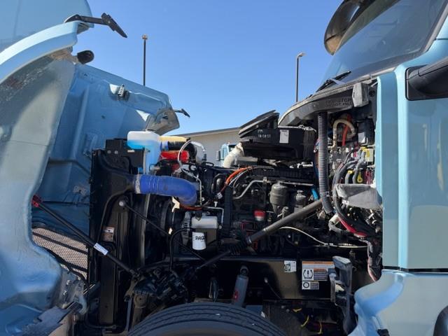 2023 Peterbilt 567-14
