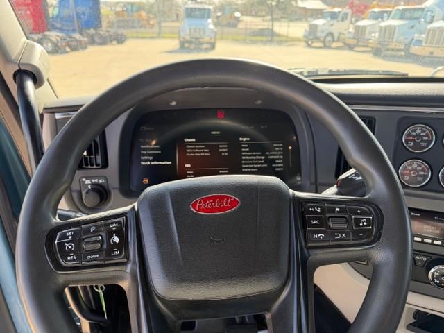 2023 Peterbilt 567-20