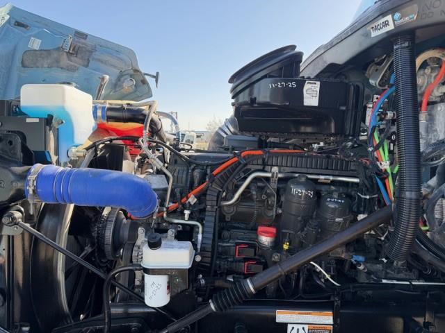 2023 Peterbilt 567-24