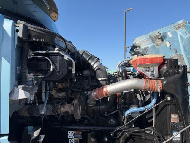 2023 Peterbilt 567-25