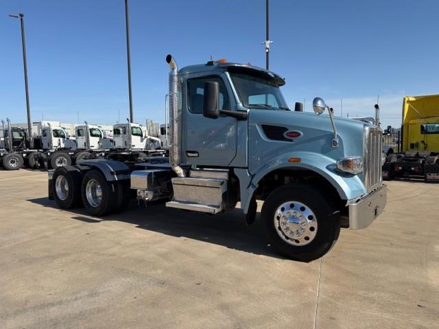 2023 Peterbilt 567-10
