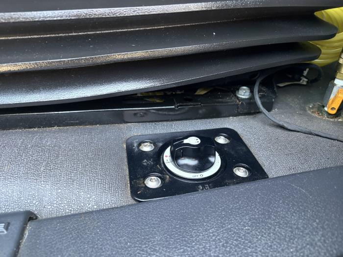 2020 Freightliner Cascadia-11