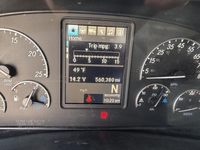 2020 Freightliner Cascadia-14