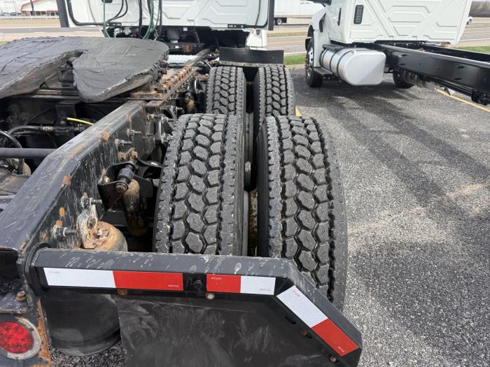 2022 International LT625-6