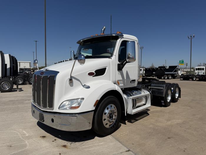 2021 Peterbilt 579-1