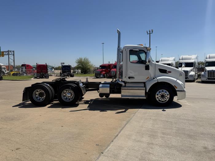 2021 Peterbilt 579-6