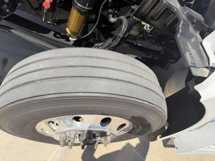 2021 Peterbilt 579-17