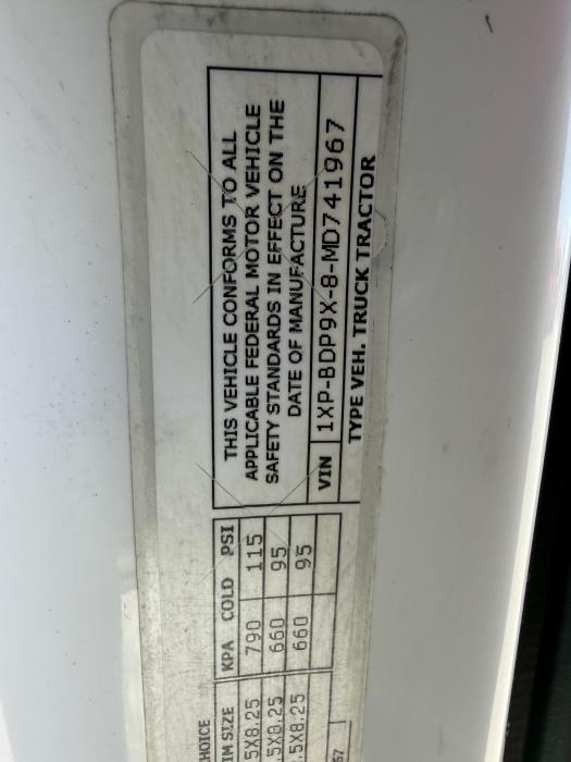 2021 Peterbilt 579-26