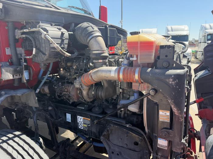 2020 Peterbilt 579-19