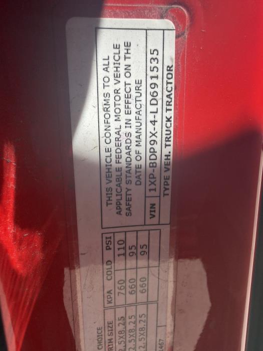 2020 Peterbilt 579-27