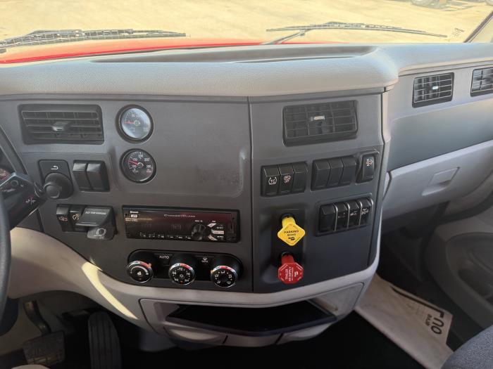 2020 Peterbilt 579-29