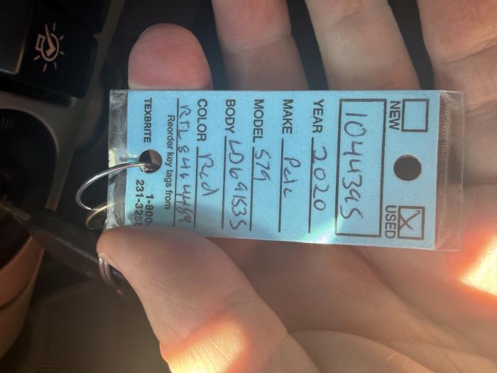 2020 Peterbilt 579-32