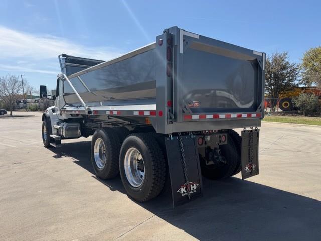 2026 Peterbilt 548-5