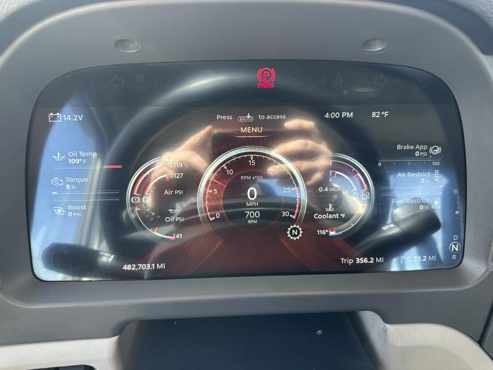 2023 Peterbilt 567-6