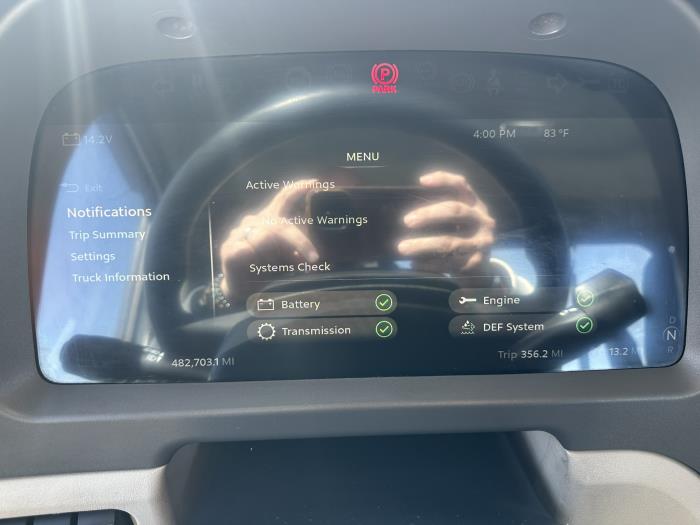 2023 Peterbilt 567-9