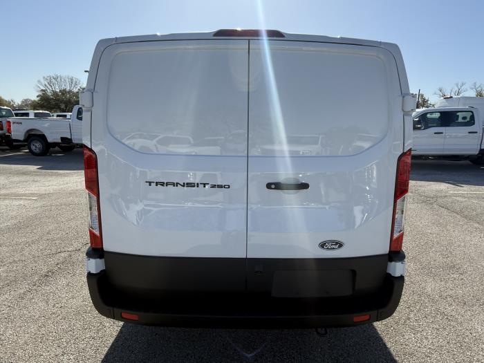 2026 Ford Transit-250-4
