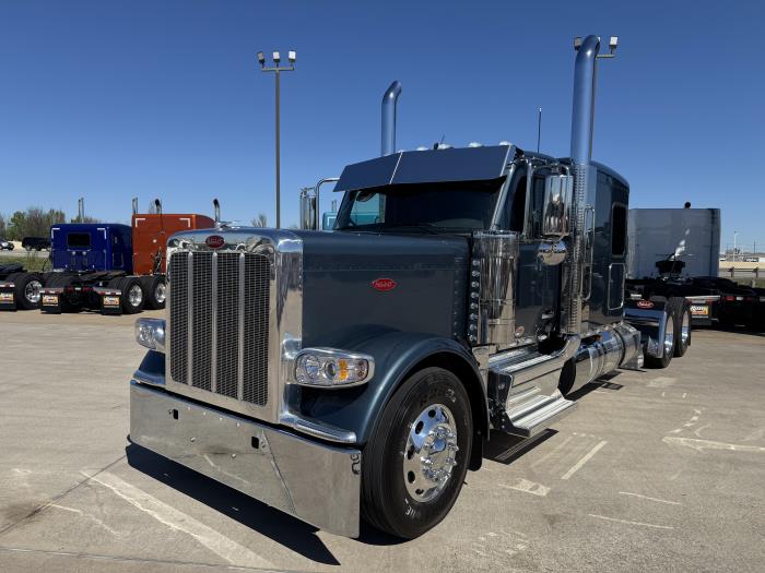 2026 Peterbilt 589-1