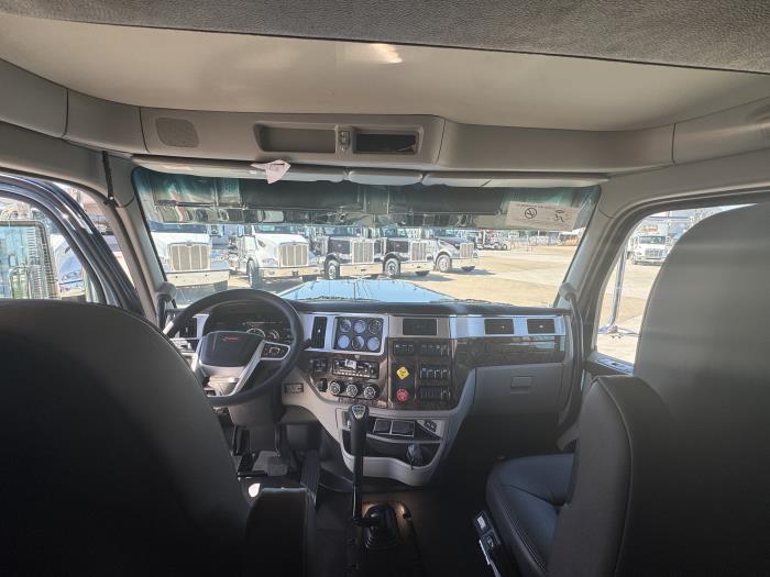 2026 Peterbilt 589-21