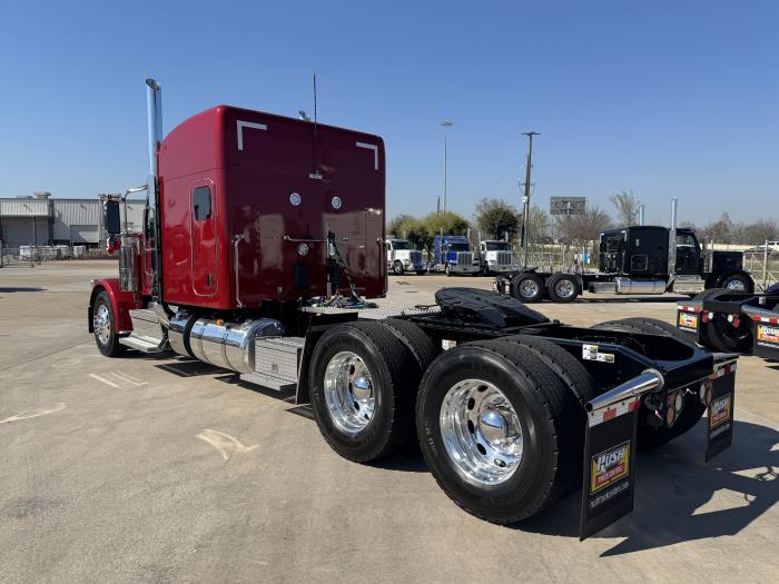 2027 Peterbilt 589-4