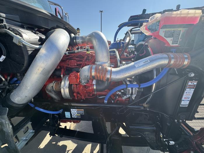 2027 Peterbilt 589-24