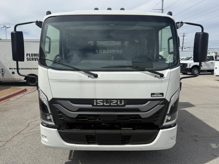 2026 Isuzu NPR-XD-8