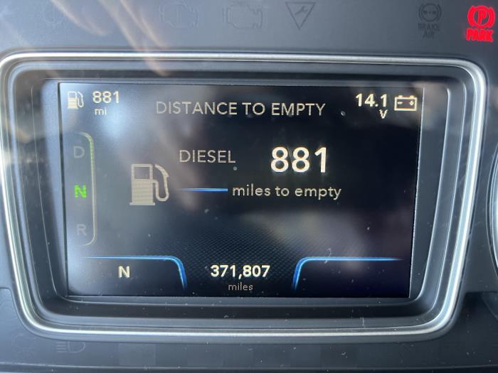 2023 International LT625-10