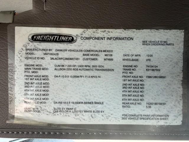 2021 Freightliner Business Class M2 106-15