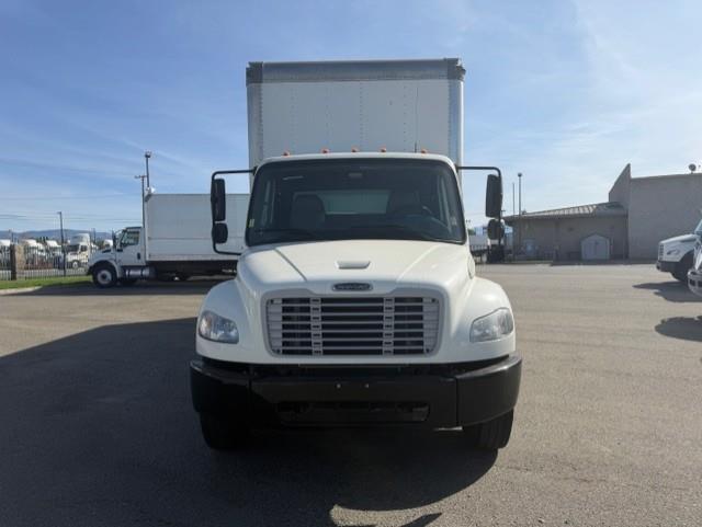 2021 Freightliner Business Class M2 106-2