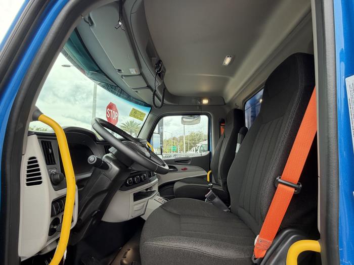 2026 Peterbilt 567-8