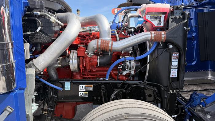 2027 Peterbilt 589-8